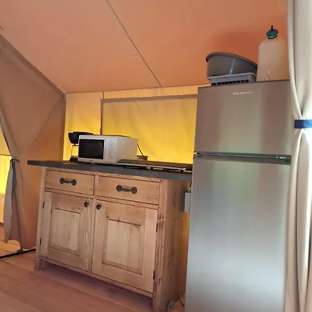 Κάμπινγκ Au Bord De Loire Gennes-Val-de-Loire